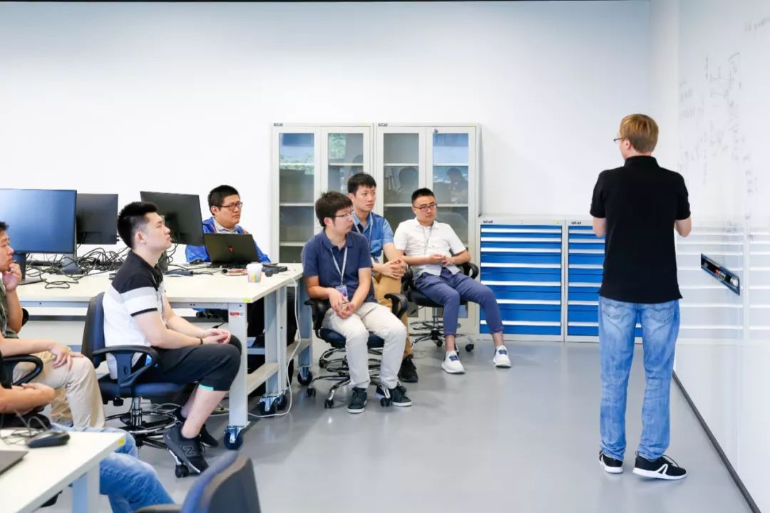 探索智能未來 7月31日微軟人工智能與物聯網實驗室開放日，邀您共赴技術研發新前沿